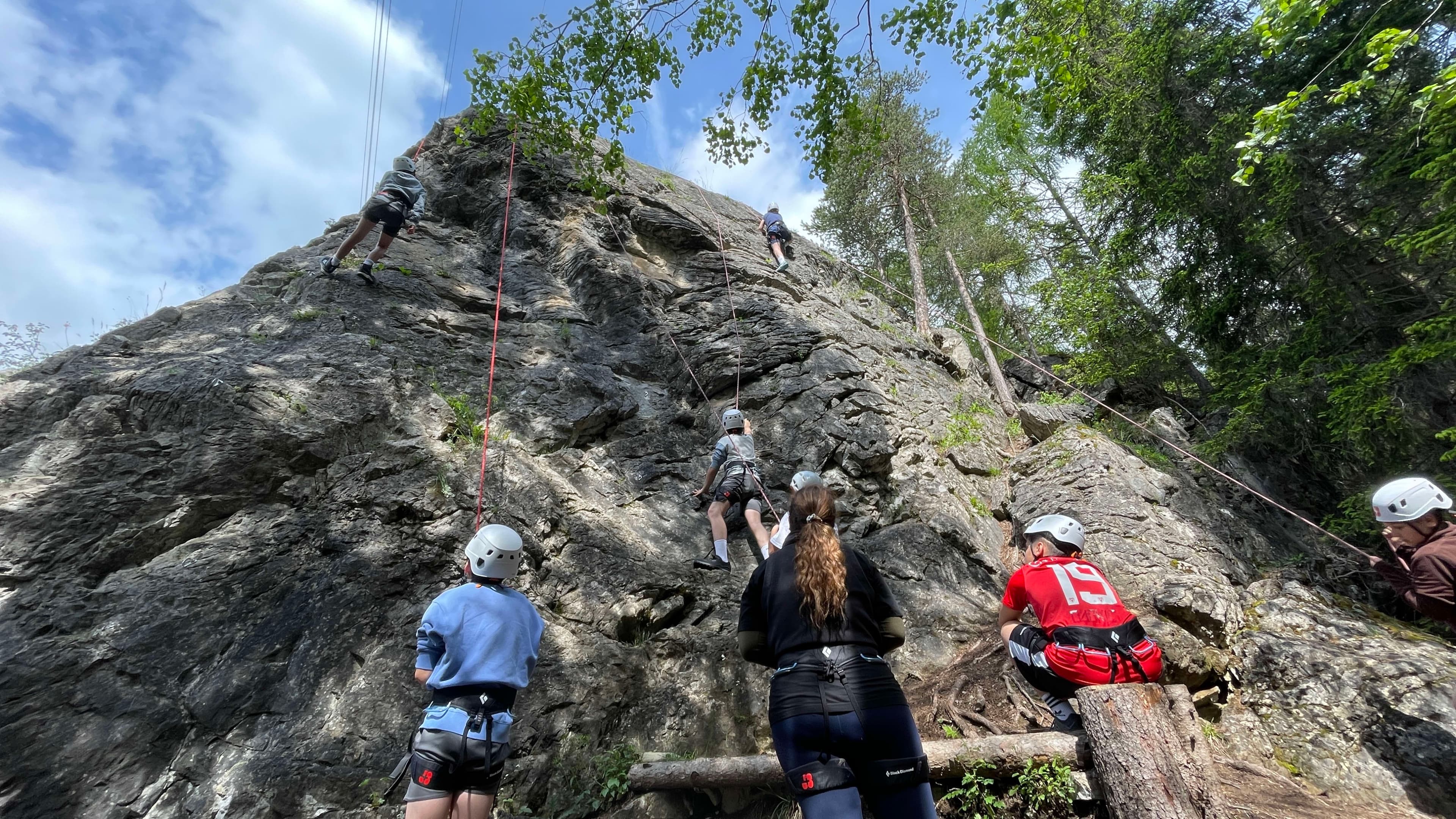 Kletterkurs für Einsteiger im Klettergarten Ardez