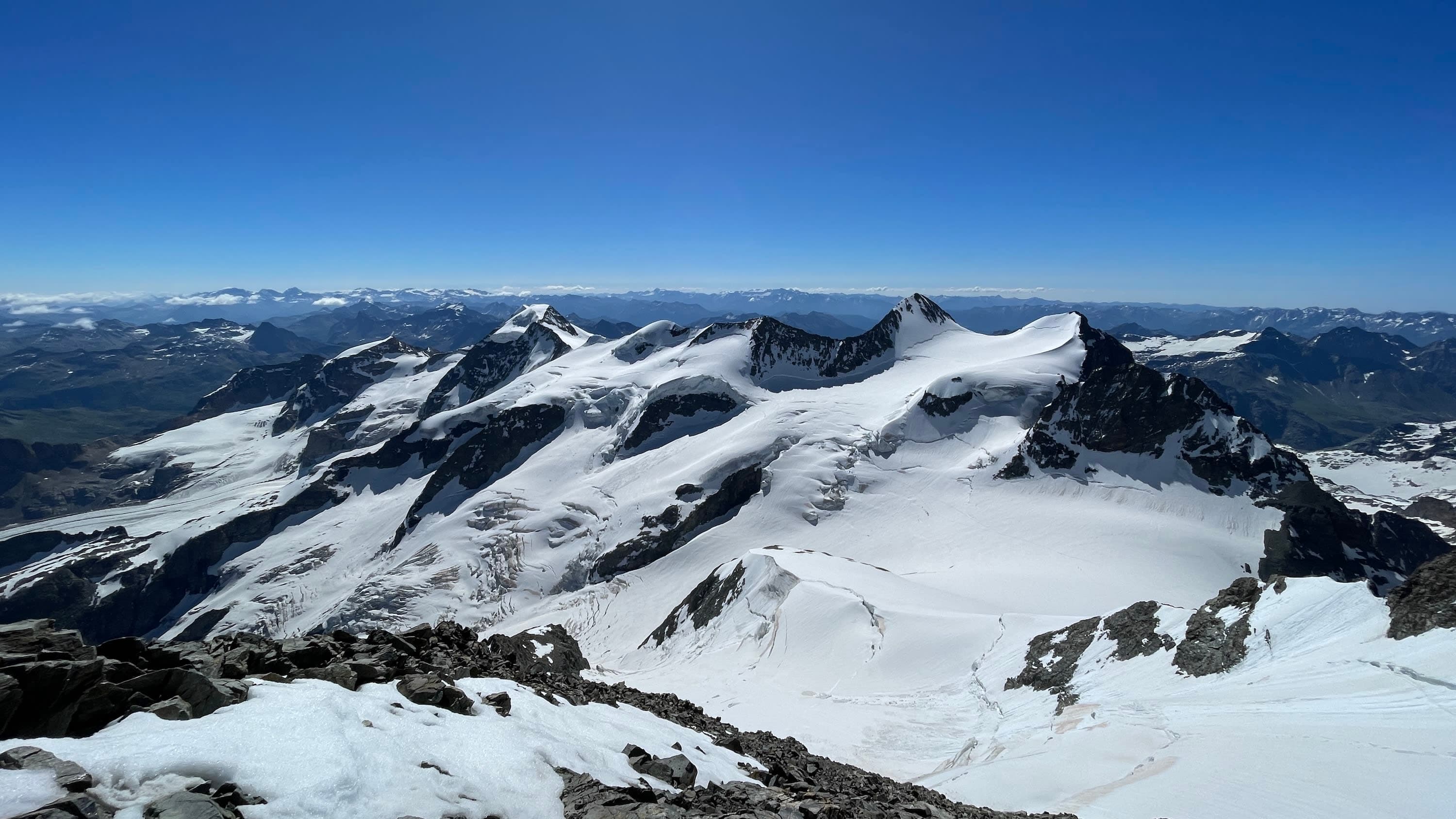 Piz Bernina Biancograt 4049 m ü.M. und Piz Palü 3900 m ü.M.
